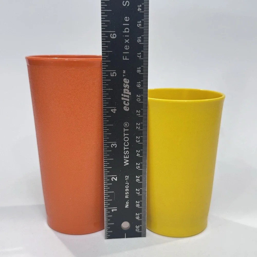 Vintage Tupperware Plastic Cups Tumblers Lot of 8‎ Various Colors & Years